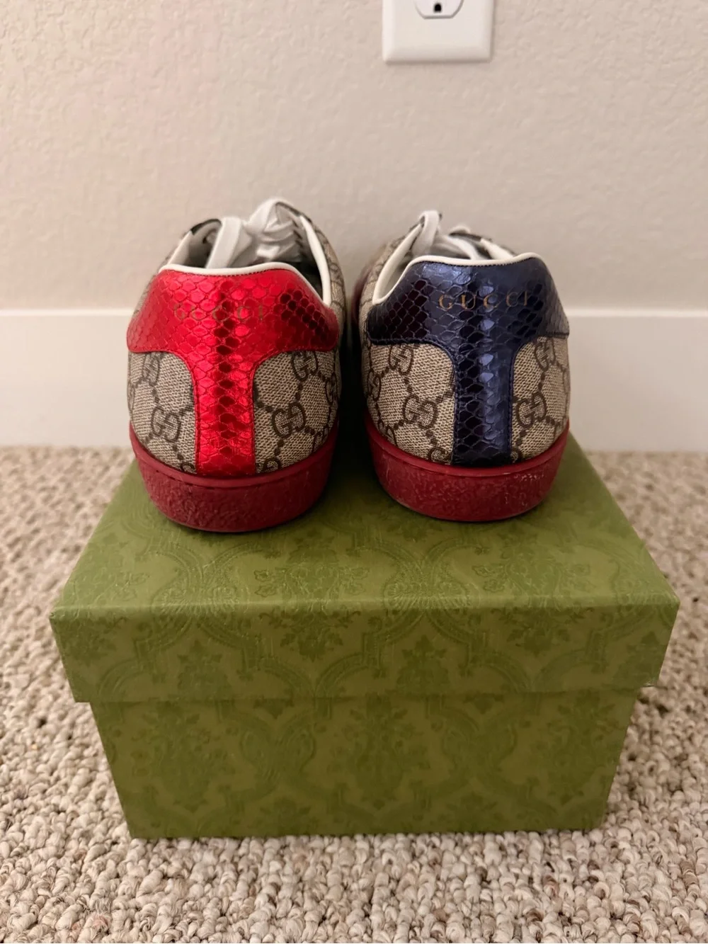 Gucci Beige GG Supreme Canvas Sneaker with Red & Blue Web Stripe